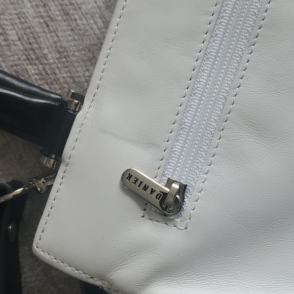 Danier Leather purse, Black & White - Picture 5 of 8